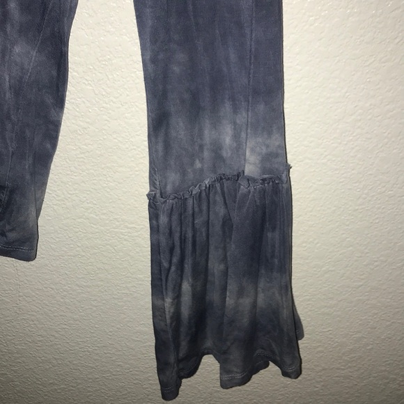 american eagle blue flowy top - Picture 2 of 3